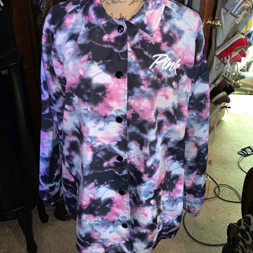 BRAND NEW TYE DYED PINK VICTORIA's SECRET! SO CUTE